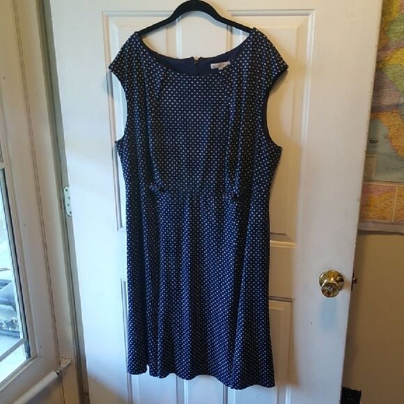 Established 1962 Blue and White A-Line Scoop Neck Midi Dress - Picture 1 of 6